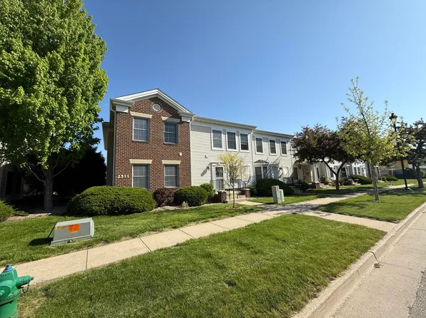 2511 Bristol Dr Unit 202, Ames, IA 50010