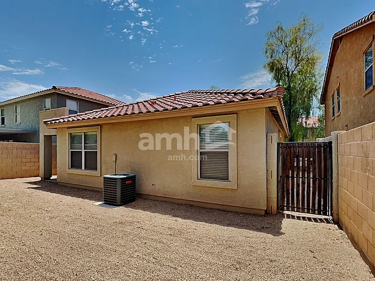 9454 W Virginia Ave — Photo 17