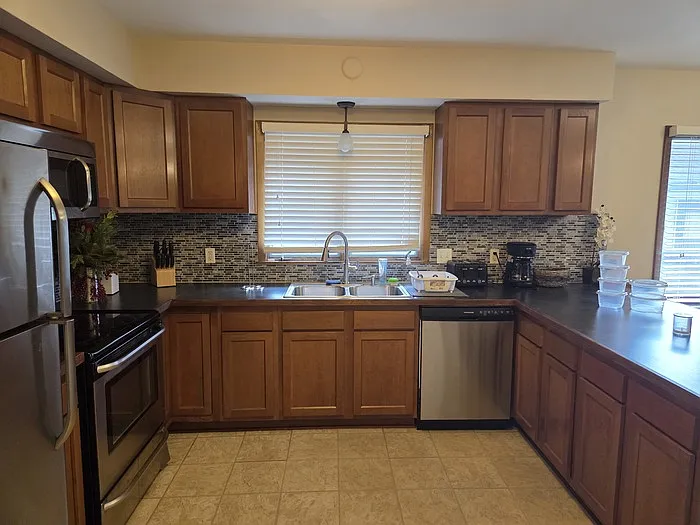 506 Lexington Pkwy N #1 — Photo 6