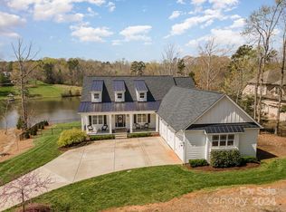 4100 Oldstone Forest Dr, Waxhaw, NC 28173