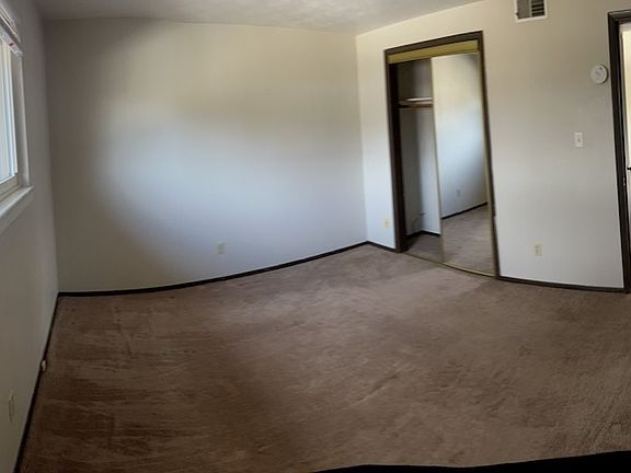 4th image of 805 W Pine Hill Ln