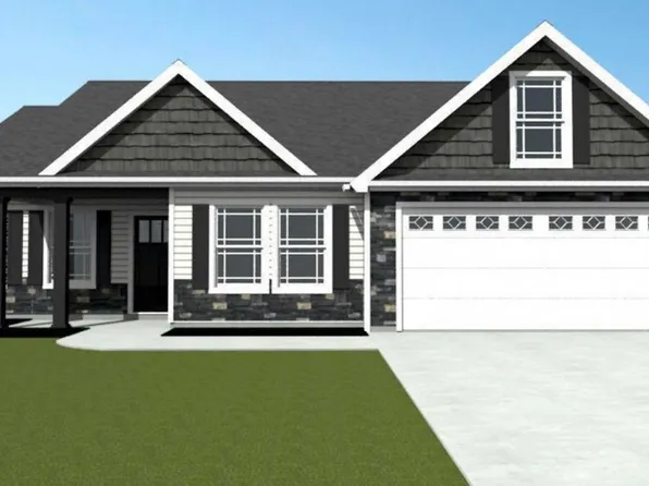 121 Crooked Tree Dr, Gaffney, SC 29341