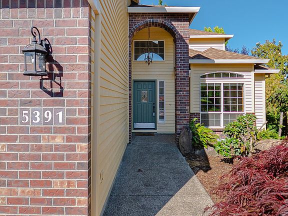 2nd image of 5391 NW Lianna Way