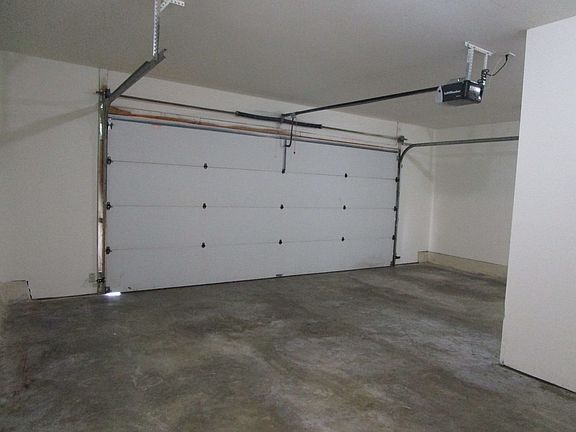 5th image of 5004-5006 Betty Jean Way #22694FC86