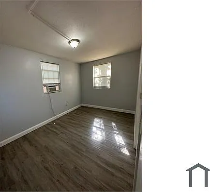 239 Claude St — Photo 25