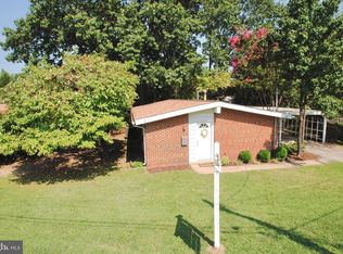 324 Gloucester Dr, Glen Burnie, MD 21061