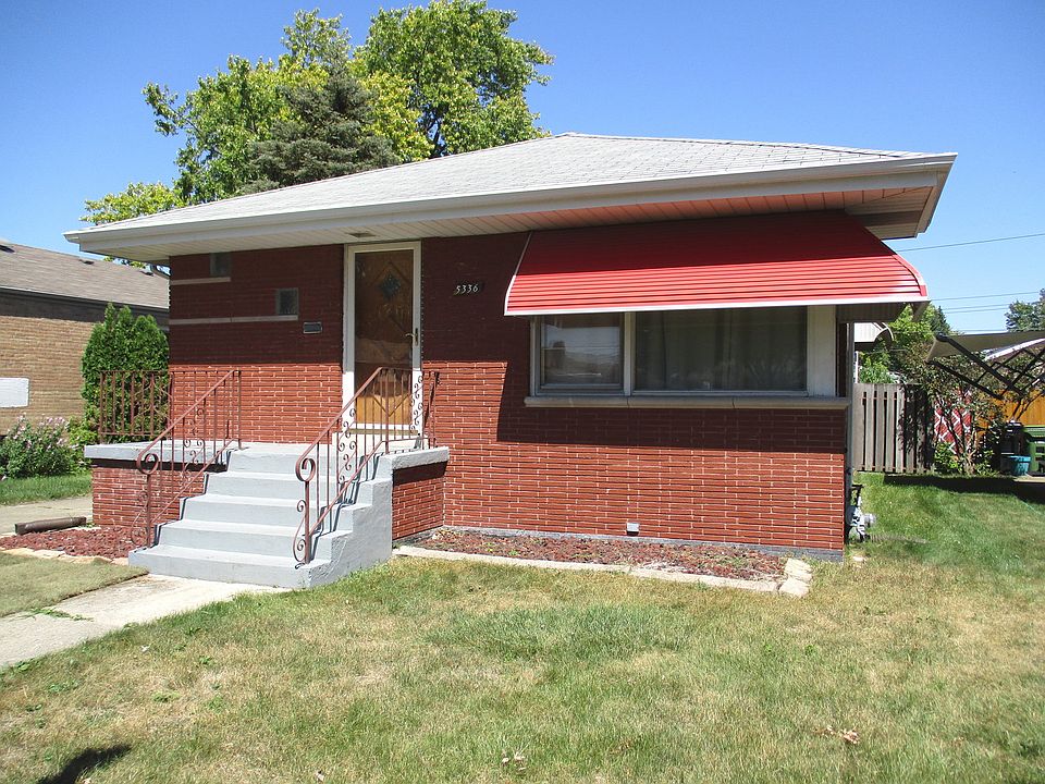 1st image of 5336 W Oakdale Dr