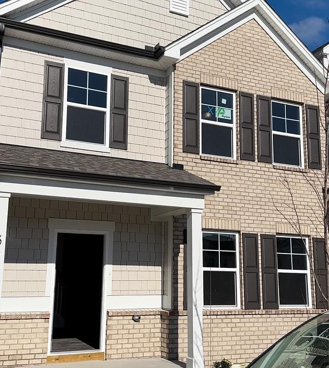 1st image of 5611 Edessa Ave