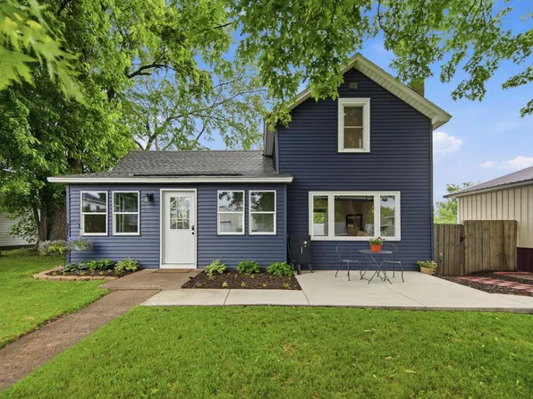 308 Perrin Ave, Star Prairie, WI 54026