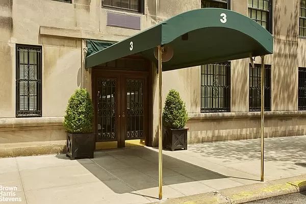 1st image of 3 E 77th St APT 5C