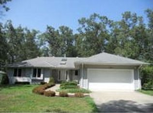 1607 Cedar Dr, Cassville, MO 65625