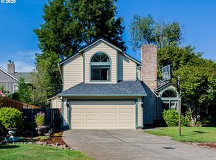 15712 SE Meadow Park Cir, Vancouver, WA 98683