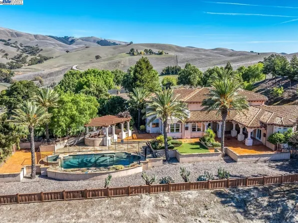 7210 Johnston Rd, Danville, CA 94588