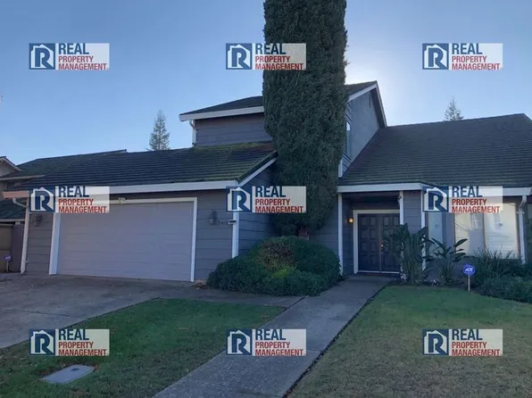 2418 Meadow Lake Dr, Stockton, CA 95207
