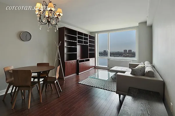 Rented by Corcoran | media 21