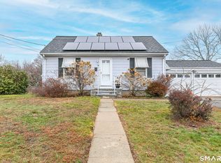 74 Hollywood Ave, Bridgeport, CT 06606