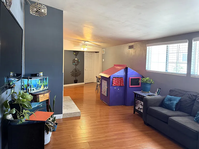 12923 Slack St — Photo 5