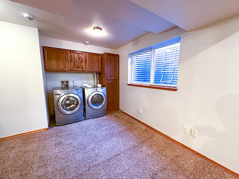 7215 Brentford Dr — Photo 25
