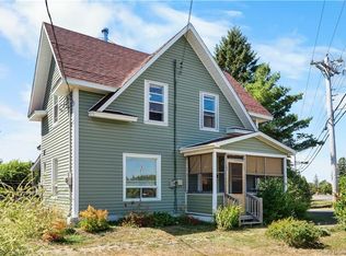 3343 Brideau St, Tracadie, NB E1X1A4