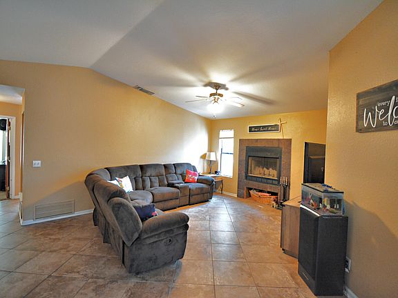 5th image of 2620 W Whisbrook Ln