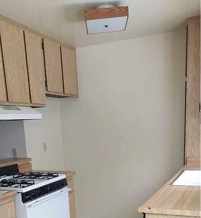 2nd image of 16808 Sherman Way APT 202