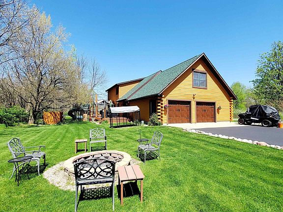 5th image of 99 Parkside Ct