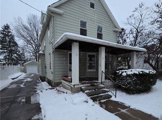 17717 Woodbury Ave, Cleveland, OH 44135