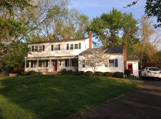 15 Florie Farm Rd, Mendham, NJ 07945