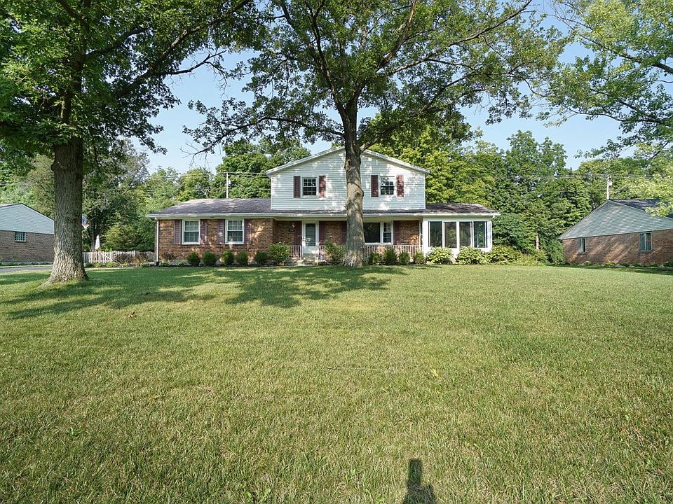 1st image of 440 Deauville Dr