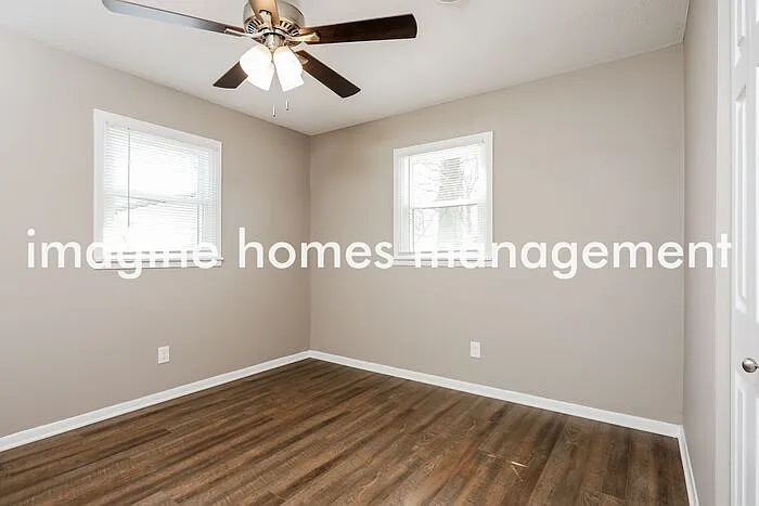 7690 Sharon Dr — Photo 7
