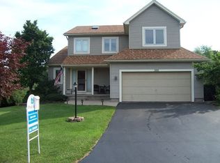 200 Sewilo Hills Dr, Rochester, NY 14622