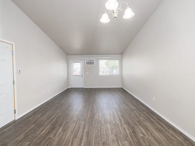 Foxtail Creek Townhomes — Photo 20
