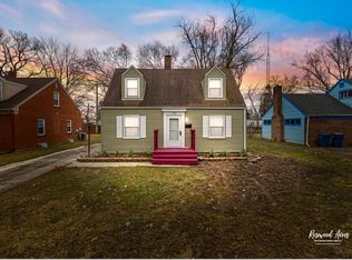 1956 E Pine St, Kankakee, IL 60901