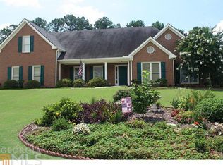 3332 Beech Hollow Ct, Loganville, GA