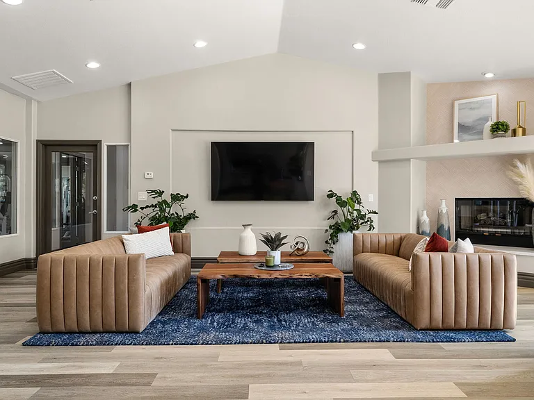 Canyon Vista — Photo 4