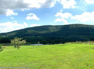 529 Highway 370, Union Dale, PA 18470