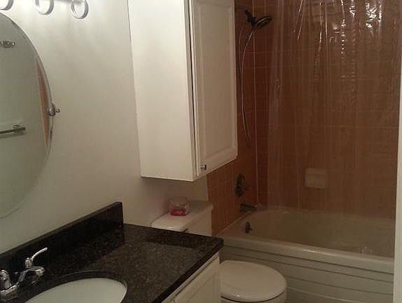 3rd image of 4198 Packard St APT 6
