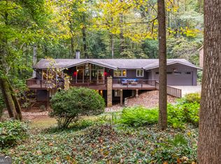 910 Barton Woods Rd, Atlanta, GA 30307