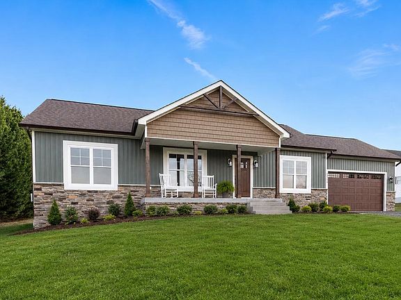 3rd image of 26416 Isabelle Dr