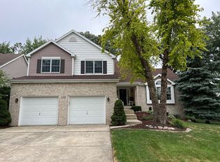 120 Schmidt Dr, Dyer, IN 46311