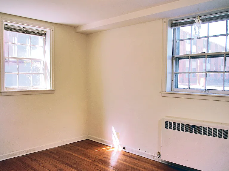 2217 University Ave — Photo 9