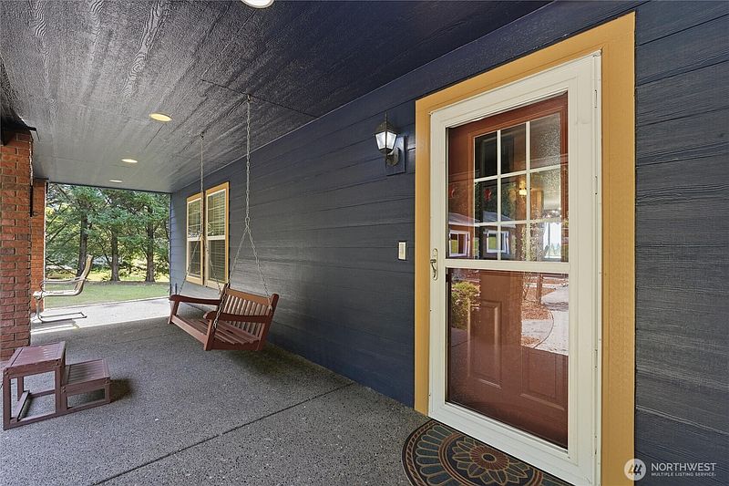 3rd image of 21013 NE 273rd Street