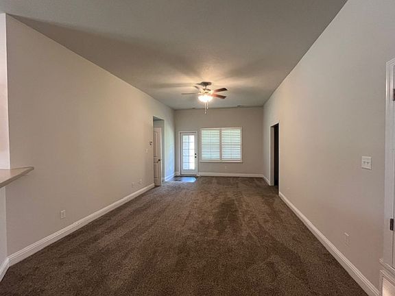 5th image of 7772 Ferndale Dr