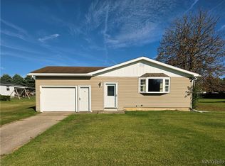 31 Royal Coach Rd, Buffalo, NY 14224