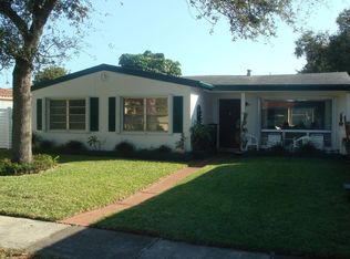 1341 N 30th Rd, Hollywood, FL 33021