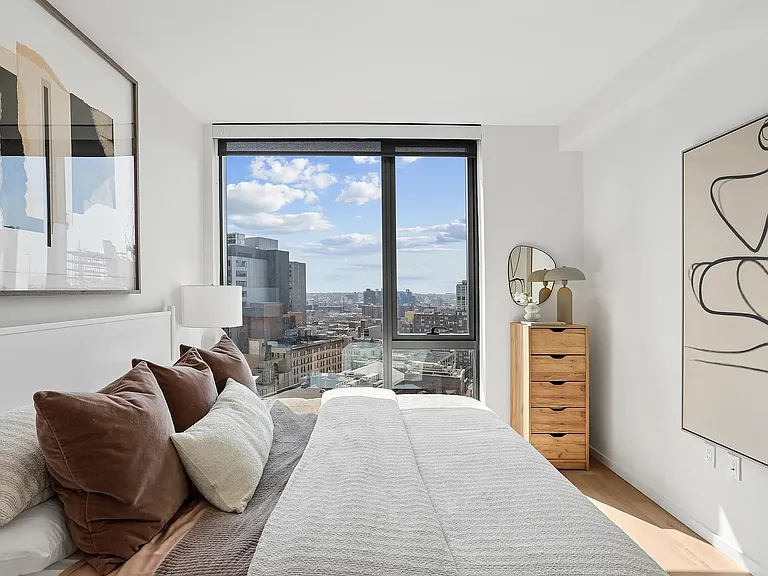 55 Willoughby St #26E — Photo 2