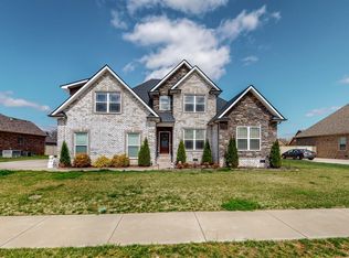 2307 Lionheart Dr, Murfreesboro, TN 37130