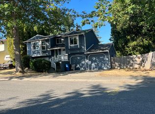 12812 SE 276th Pl, Kent, WA 98030