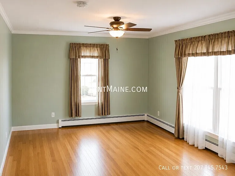 205 Silk St — Photo 7