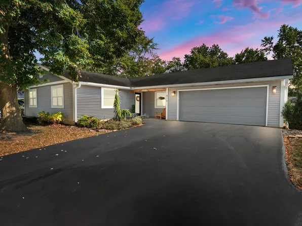 815 Blake Dr, Fort Wayne, IN 46804